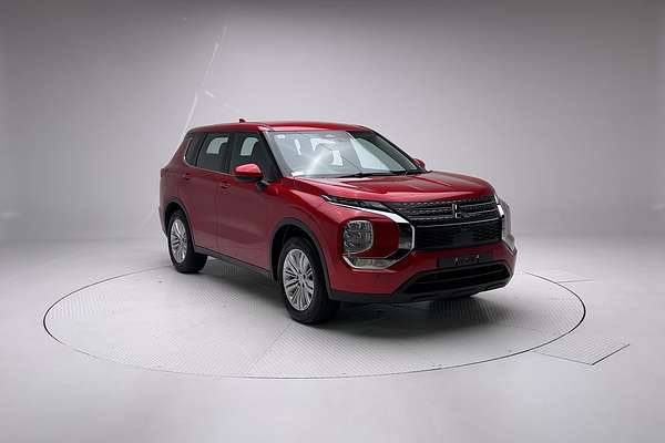 2023 Mitsubishi Outlander ES ZM