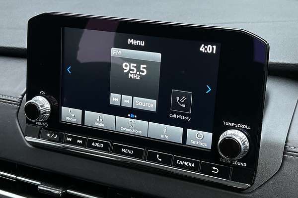 2023 Mitsubishi Outlander ES ZM