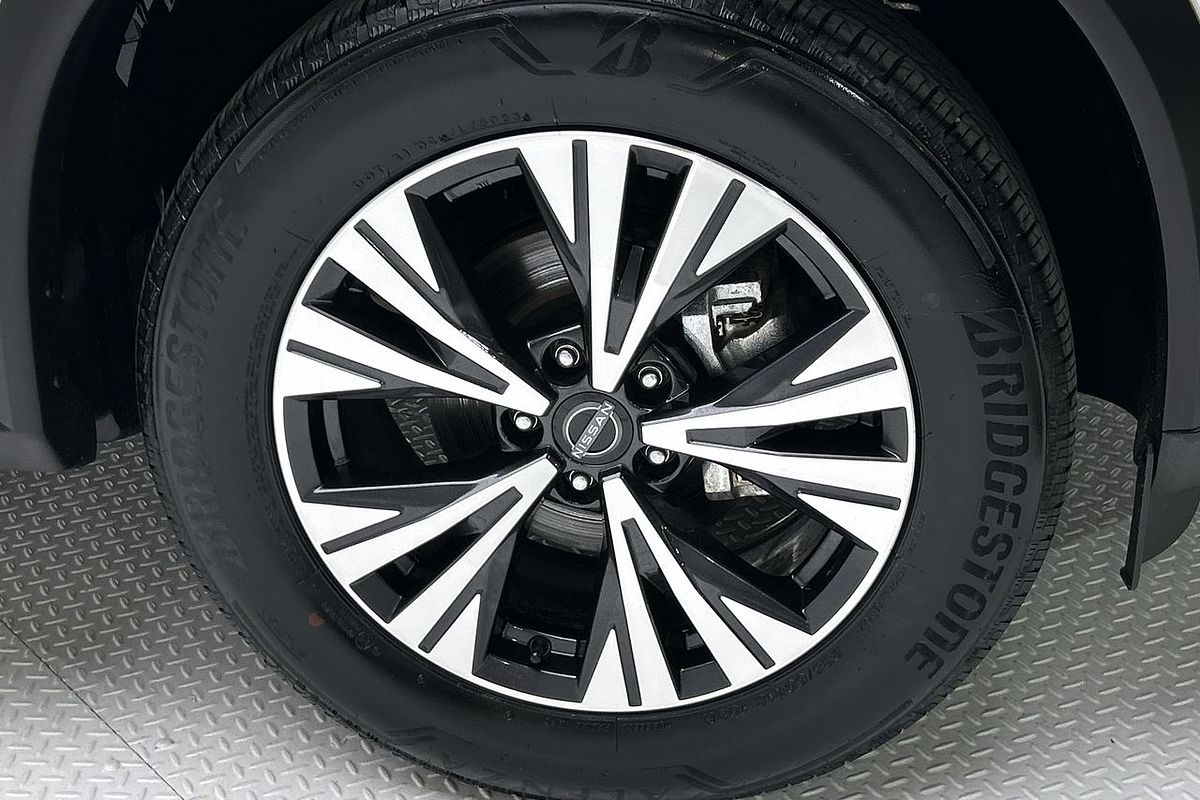 2023 Nissan X-TRAIL ST-L T33