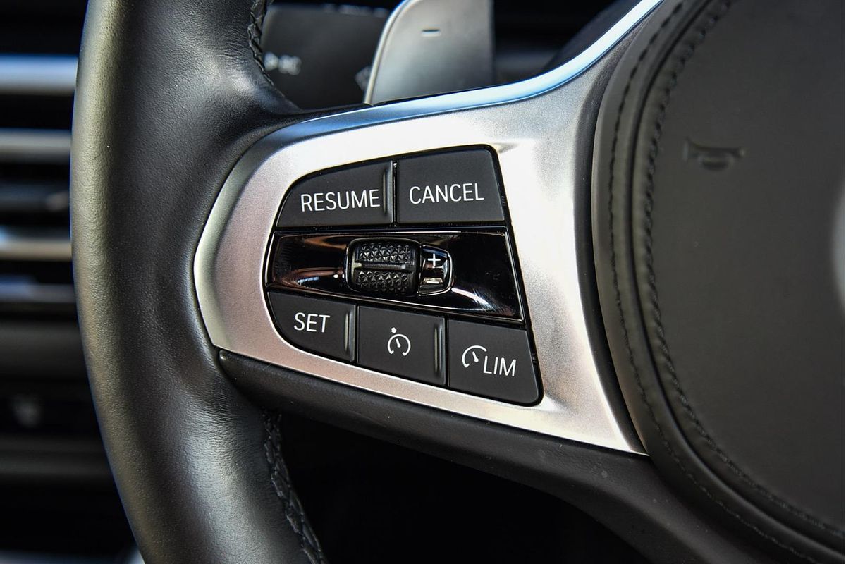2023 BMW 2 Series 220i M Sport G42