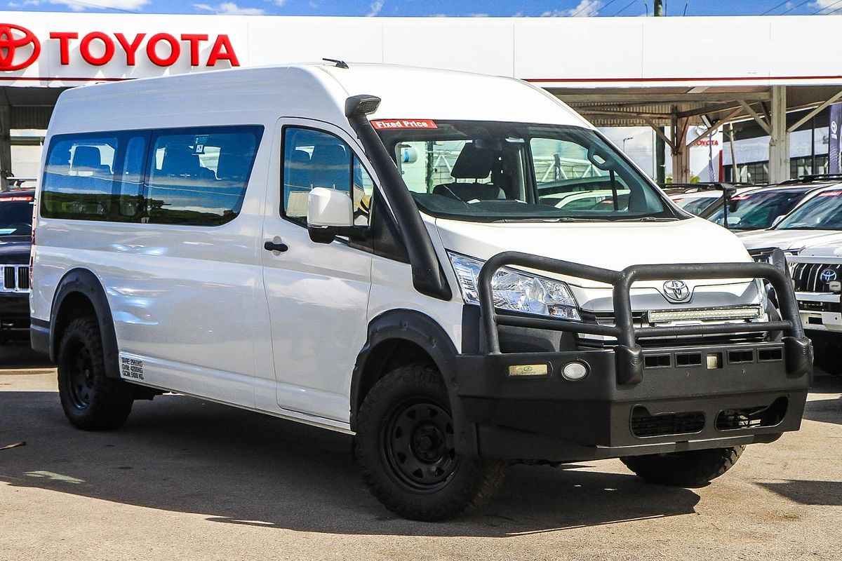 2020 Toyota Hiace Commuter GDH322R