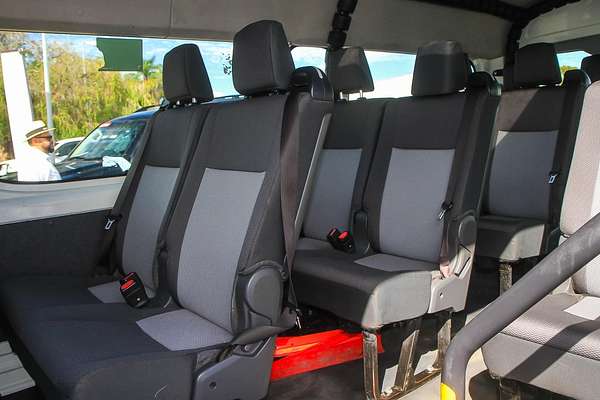 2020 Toyota Hiace Commuter GDH322R