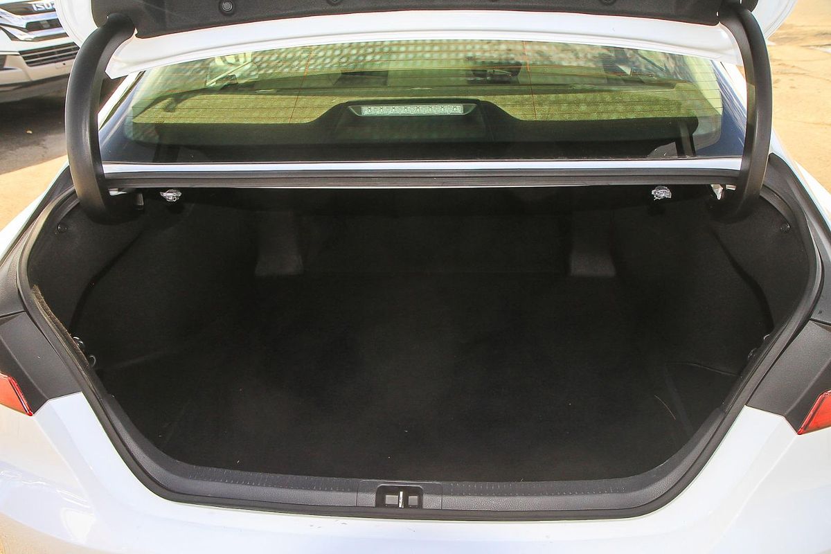 2023 Toyota Camry Ascent AXVH70R