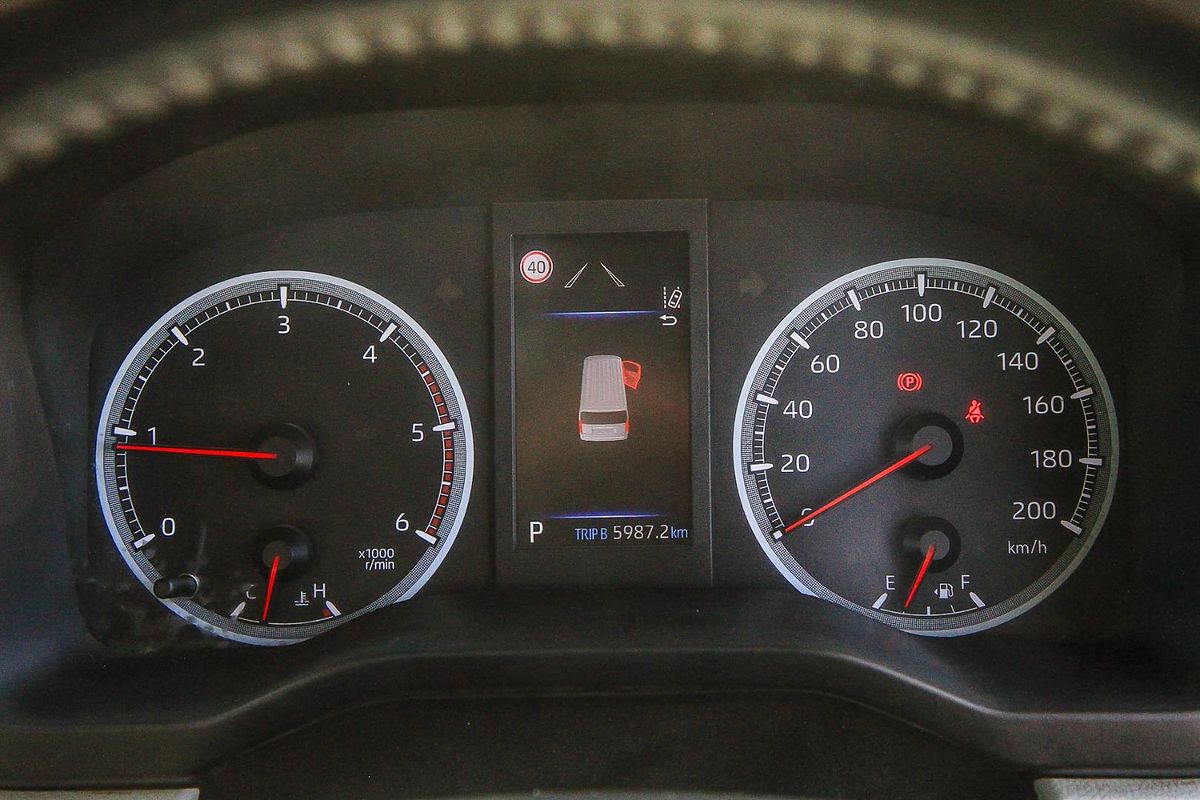 2020 Toyota Hiace Commuter GDH322R