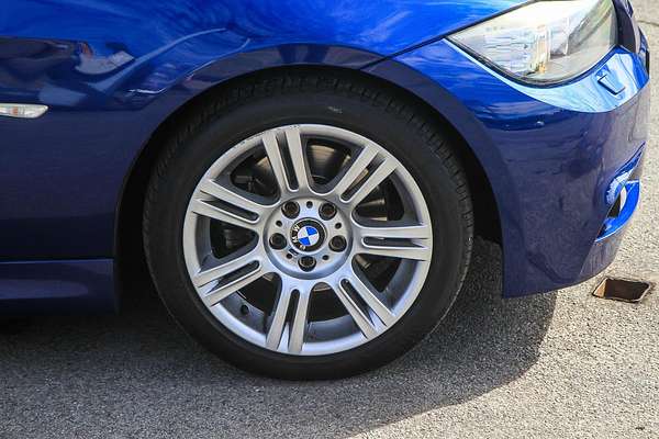 2010 BMW 3 Series 323i E90