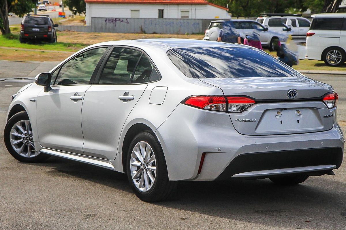 2022 Toyota Corolla Ascent Sport Hybrid ZWE211R