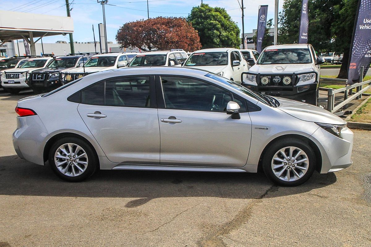 2022 Toyota Corolla Ascent Sport Hybrid ZWE211R