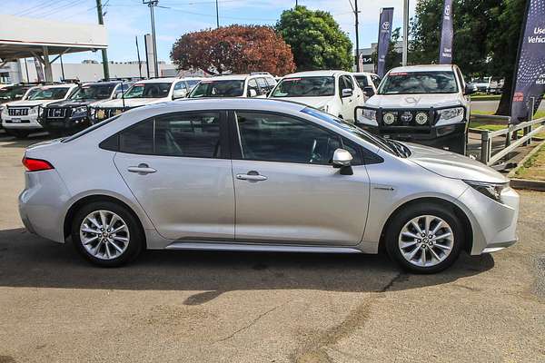 2022 Toyota Corolla Ascent Sport Hybrid ZWE211R