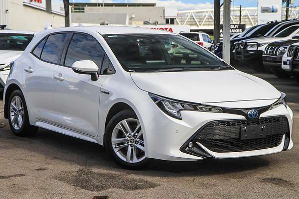 2020 Toyota Corolla SX Hybrid ZWE211R