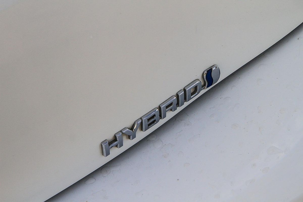 2020 Toyota Corolla SX Hybrid ZWE211R