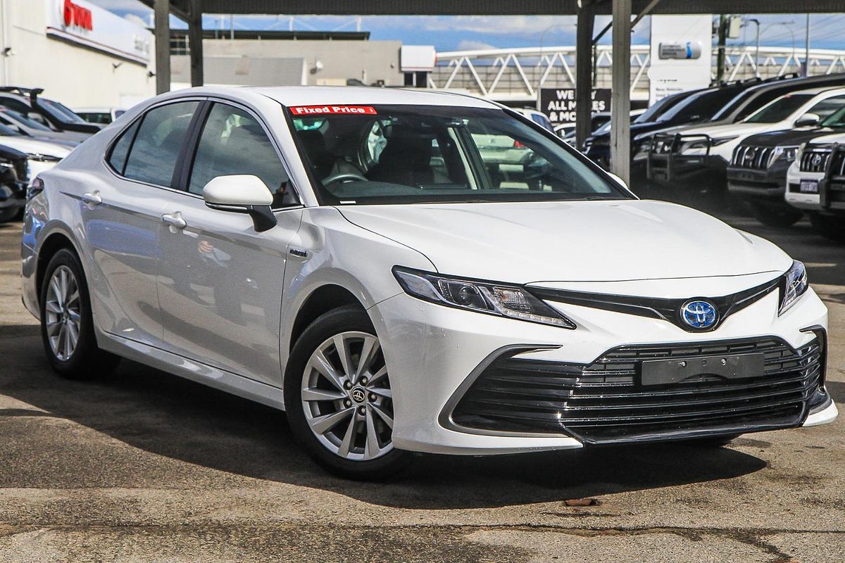 2023 Toyota Camry Ascent AXVH70R