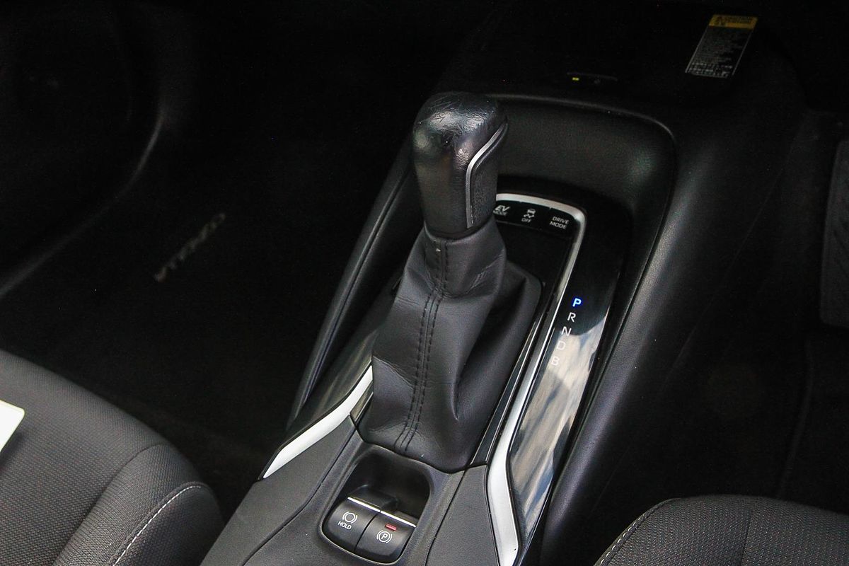2020 Toyota Corolla SX Hybrid ZWE211R
