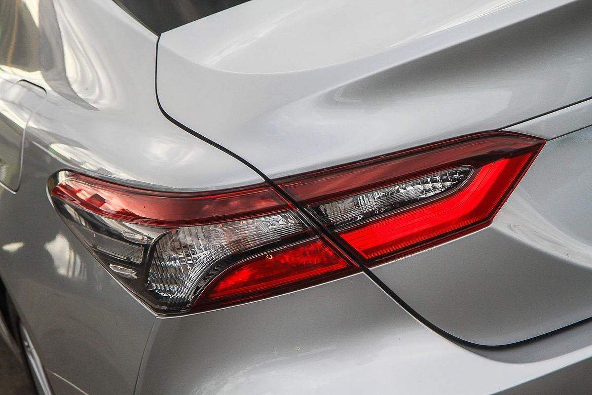 2021 Toyota Camry Ascent AXVH70R