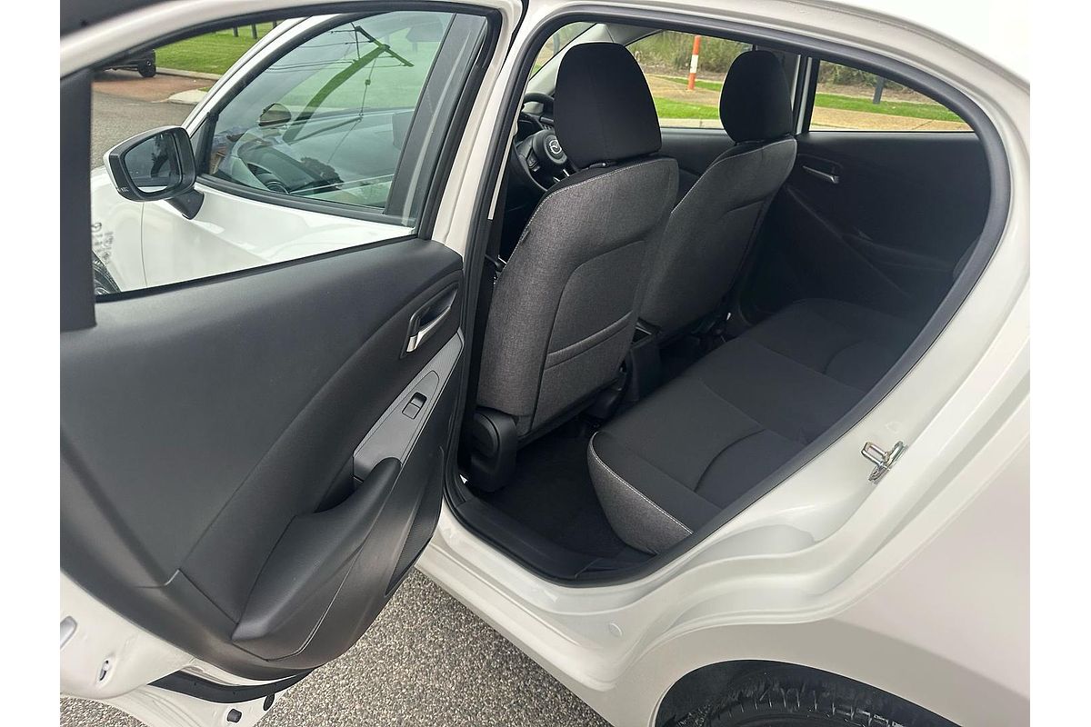 2024 Mazda 2 G15 Pure DJ Series