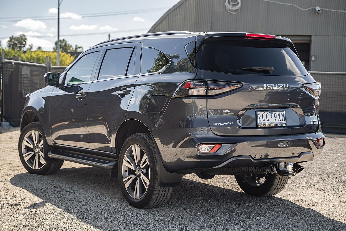 2023 Isuzu MU-X LS-T