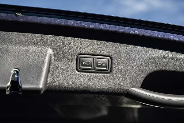 2025 Kia Carnival GT-Line HEV KA4 PE