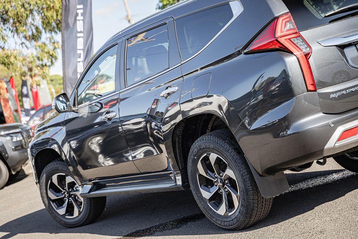 2025 Mitsubishi Pajero Sport Exceed QG