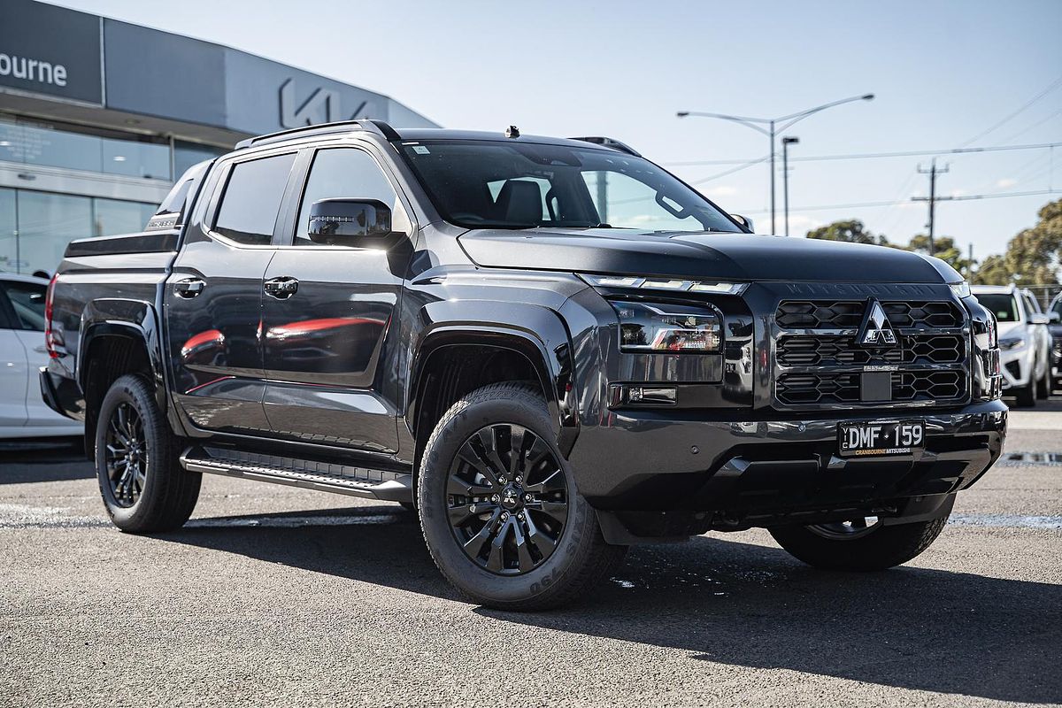 2025 Mitsubishi Triton GSR MV 4X4