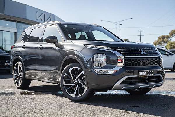 2025 Mitsubishi Outlander Exceed Tourer ZM