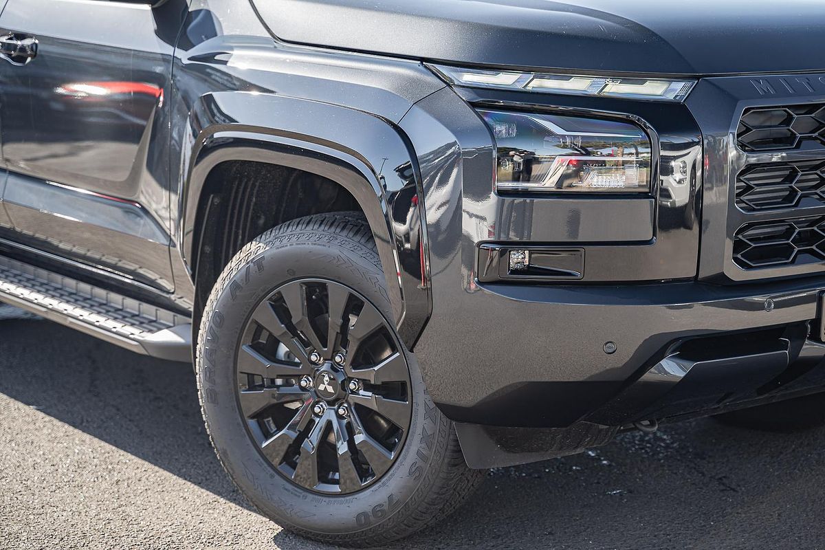 2025 Mitsubishi Triton GSR MV 4X4