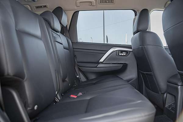 2025 Mitsubishi Pajero Sport Exceed QG