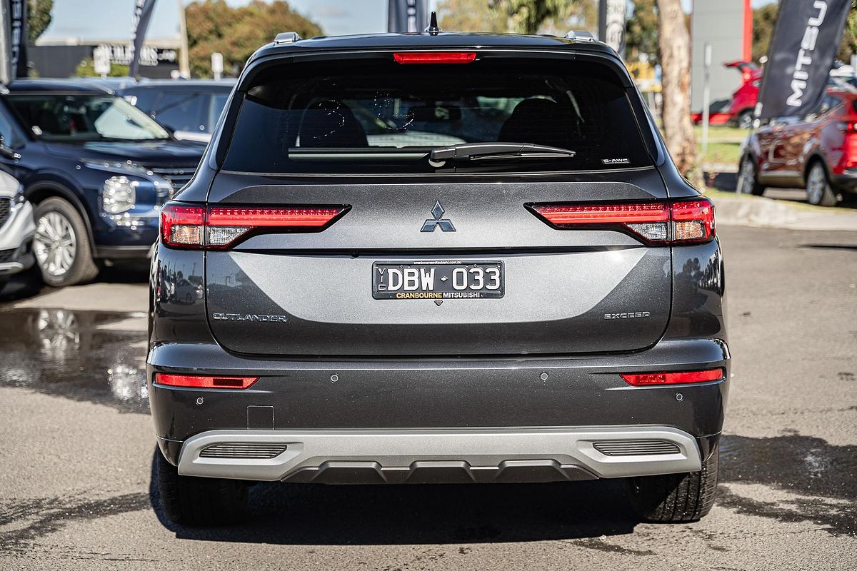 2025 Mitsubishi Outlander Exceed Tourer ZM