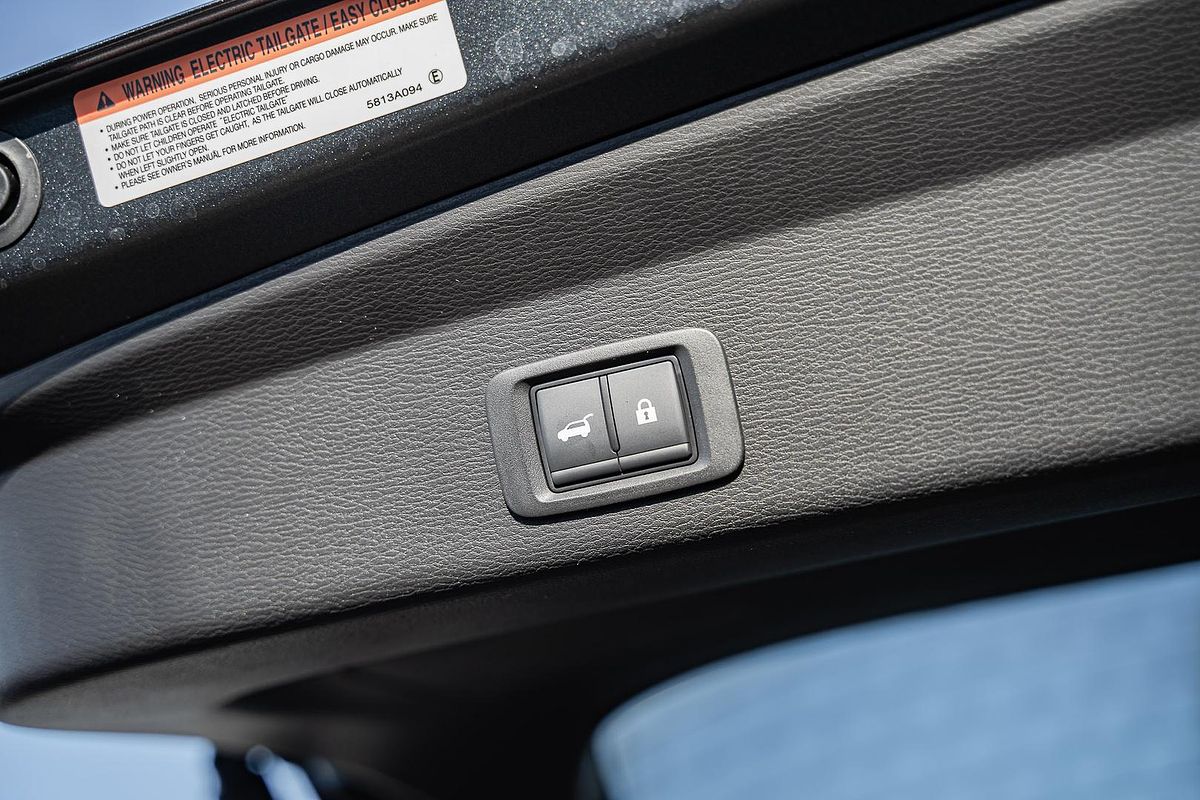 2025 Mitsubishi Outlander Exceed Tourer ZM