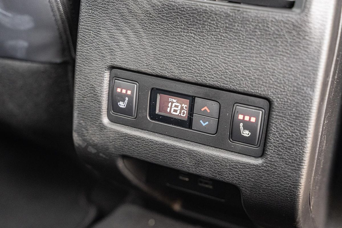 2025 Mitsubishi Outlander Exceed Tourer ZM