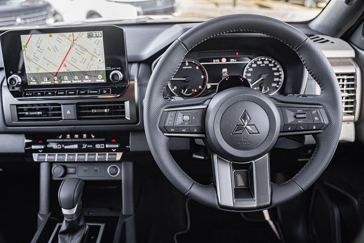 2025 Mitsubishi Triton GSR MV 4X4