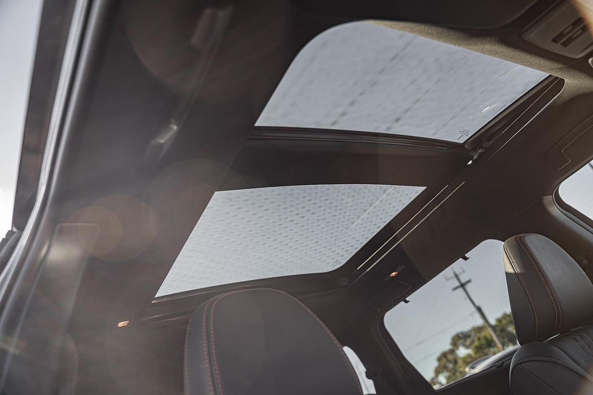 2025 Mitsubishi Outlander Exceed Tourer ZM