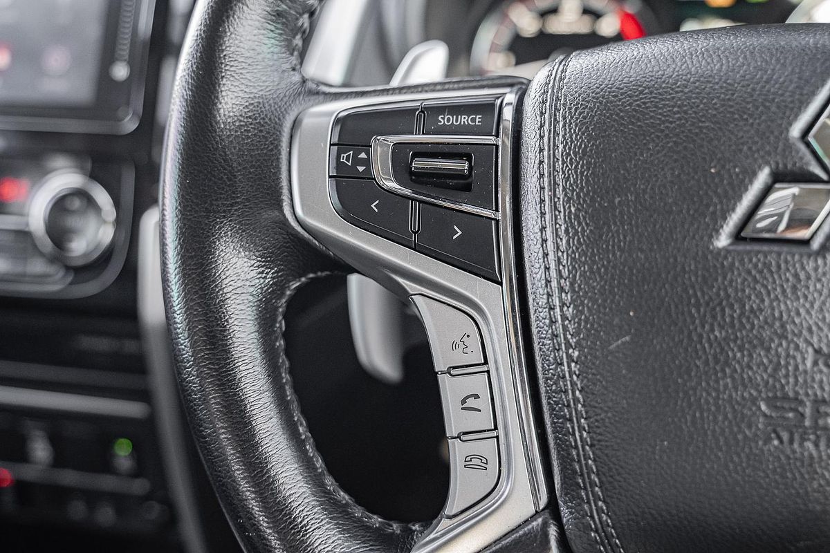 2021 Mitsubishi Triton GSR MR 4X4