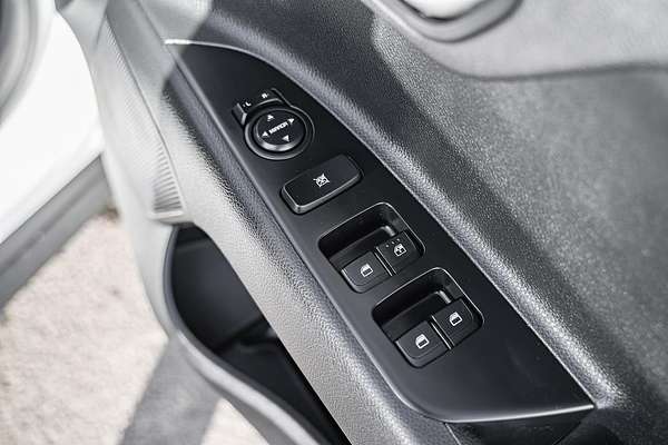 2022 Kia Stonic S YB