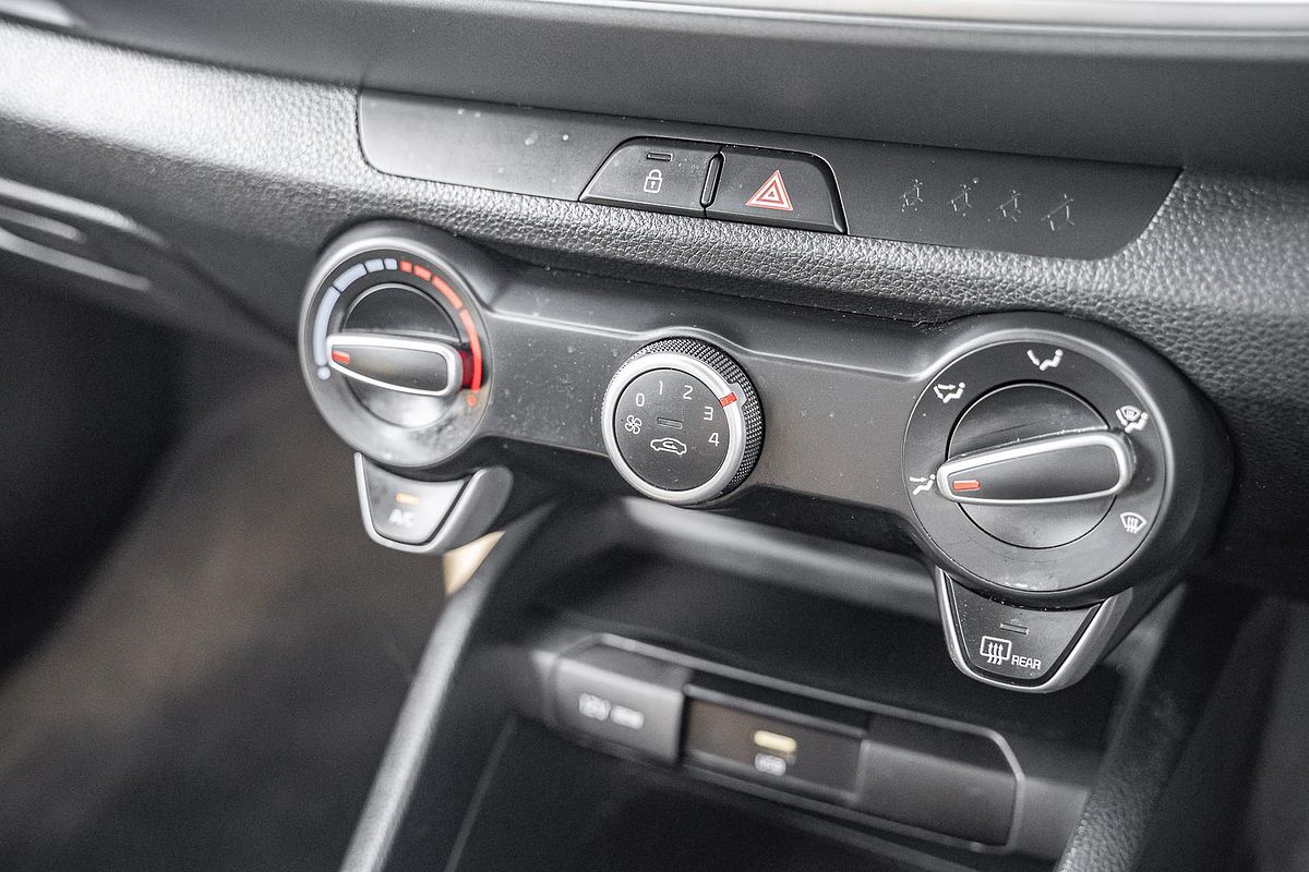 2022 Kia Stonic S YB