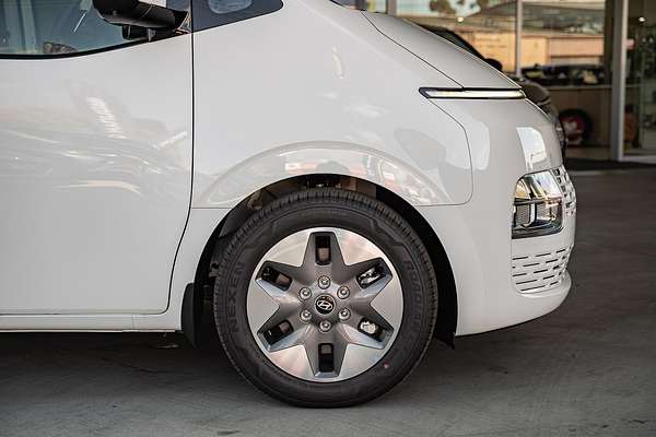 2025 Hyundai STARIA Highlander US4.V3