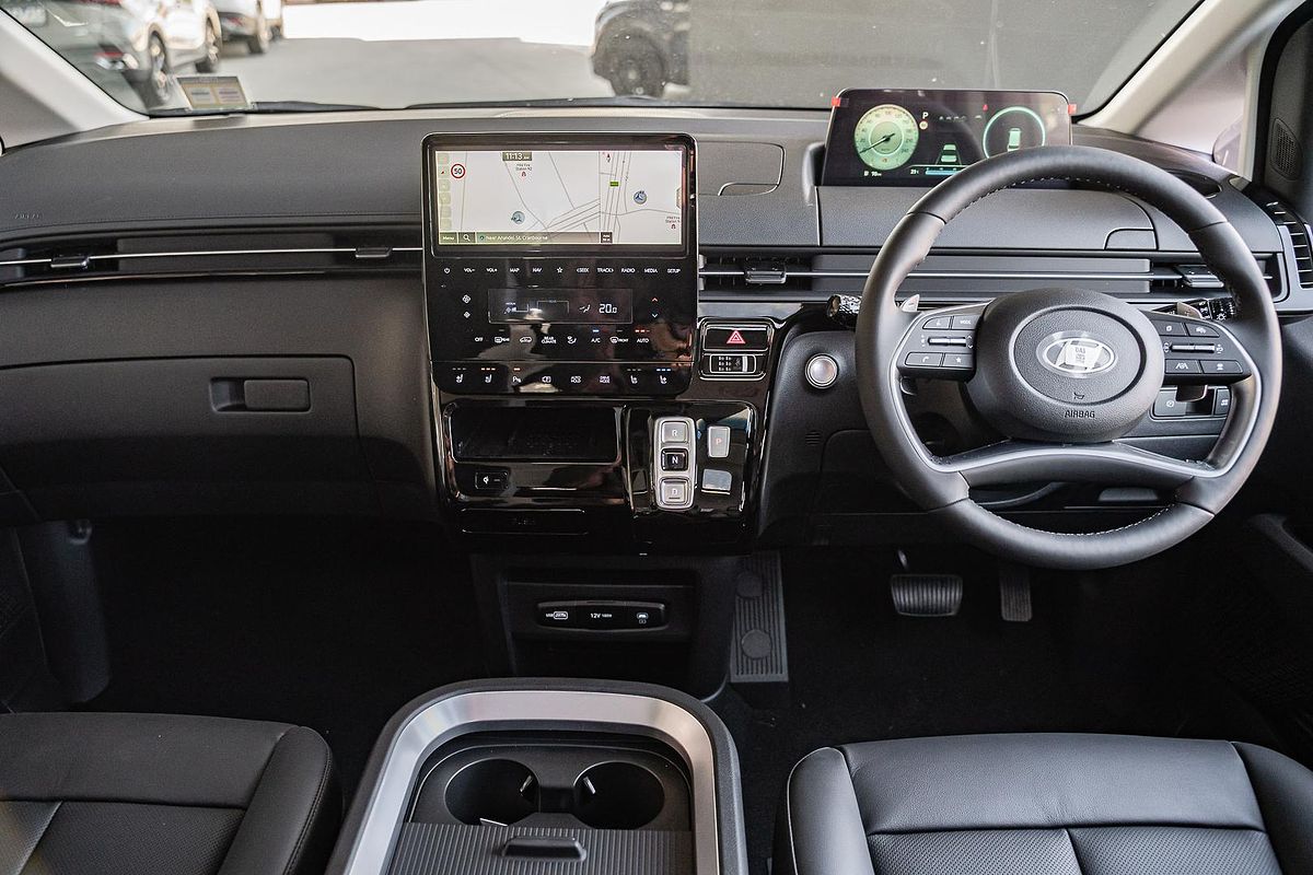 2025 Hyundai STARIA Highlander US4.V3
