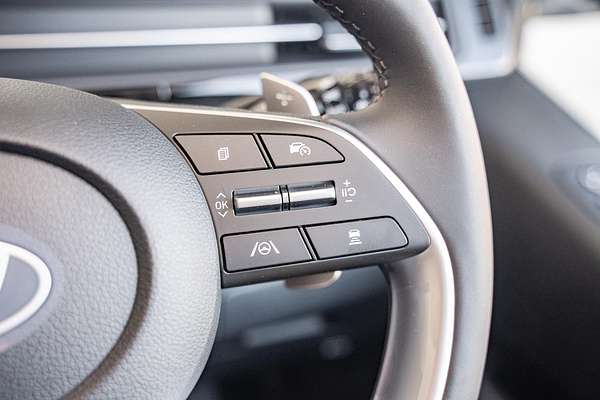 2025 Hyundai STARIA Highlander US4.V3