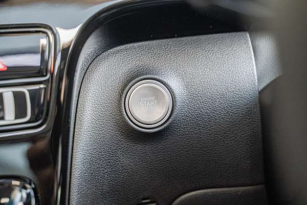 2025 Hyundai STARIA Highlander US4.V3