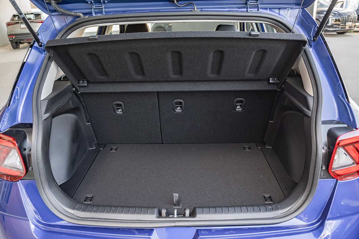2025 Hyundai Venue Active QX.V5