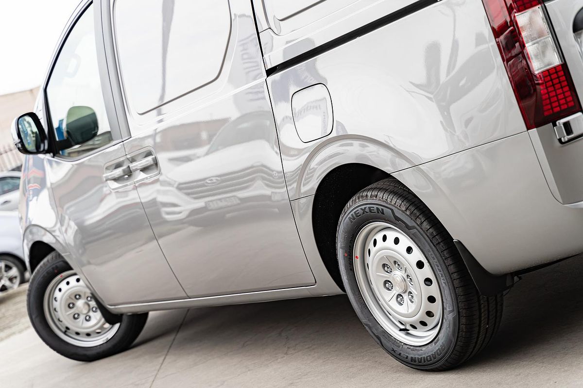 2025 Hyundai STARIA LOAD US4.V3