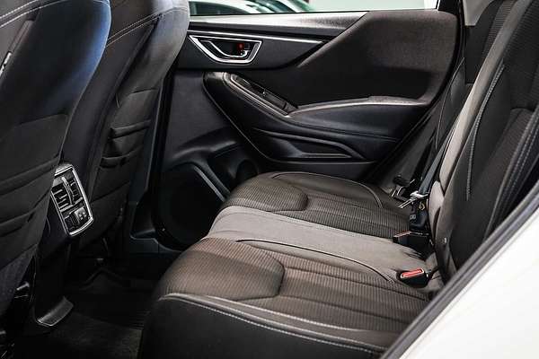 2021 Subaru Forester 2.5i S5