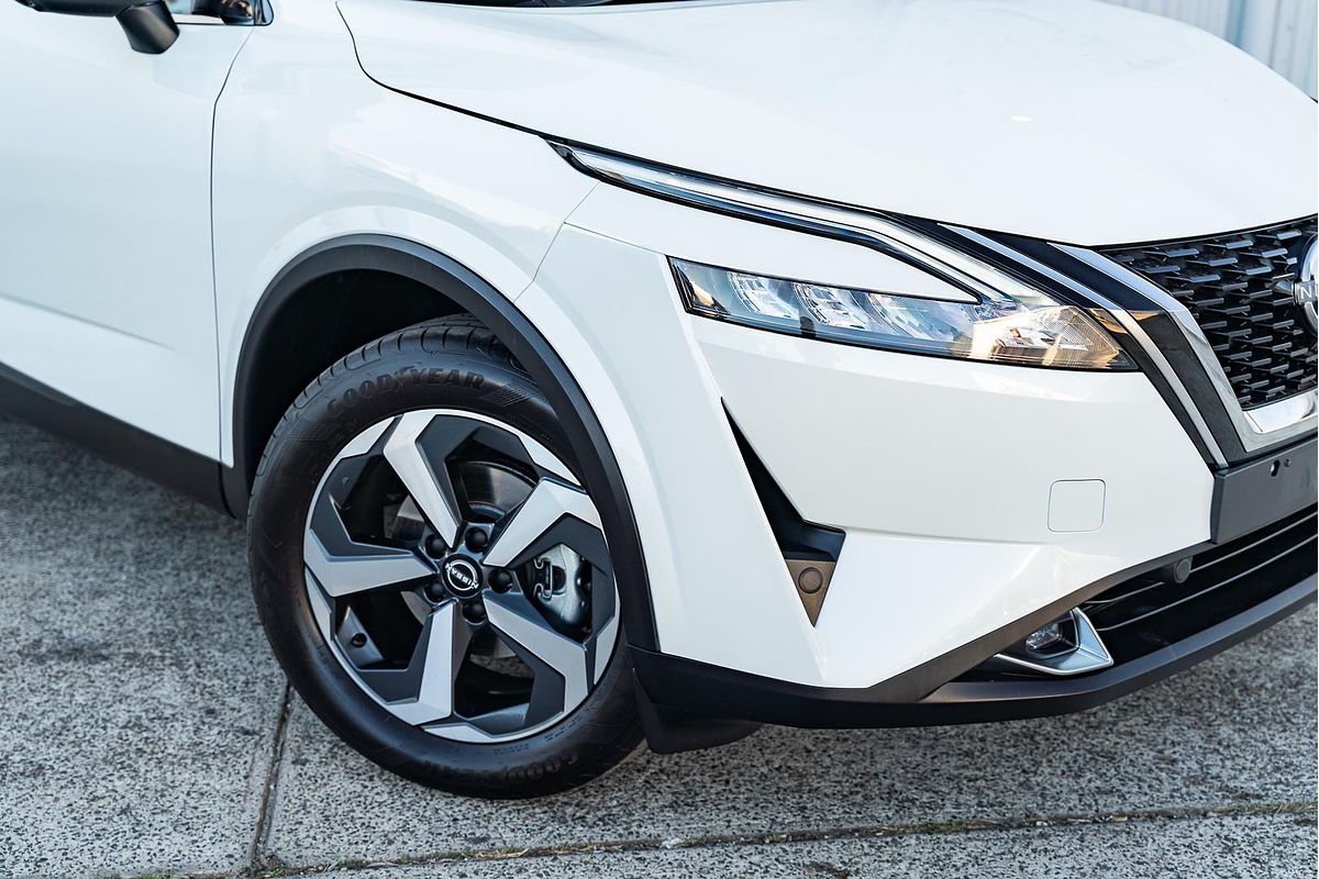 2023 Nissan QASHQAI ST+ J12