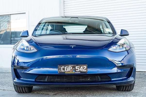 2022 Tesla Model 3 Rear-Wheel Drive