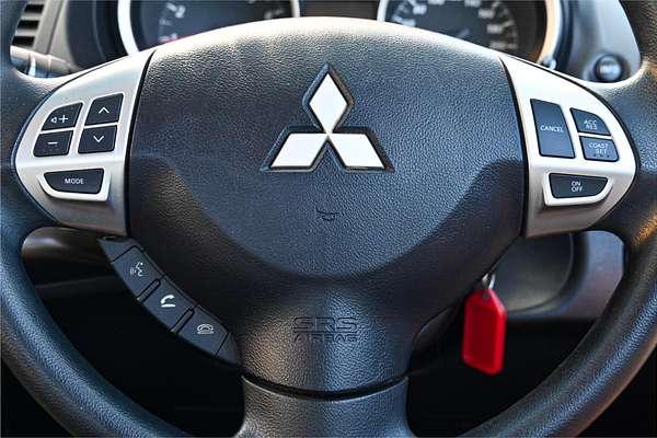 2015 Mitsubishi Lancer ES Sport CJ