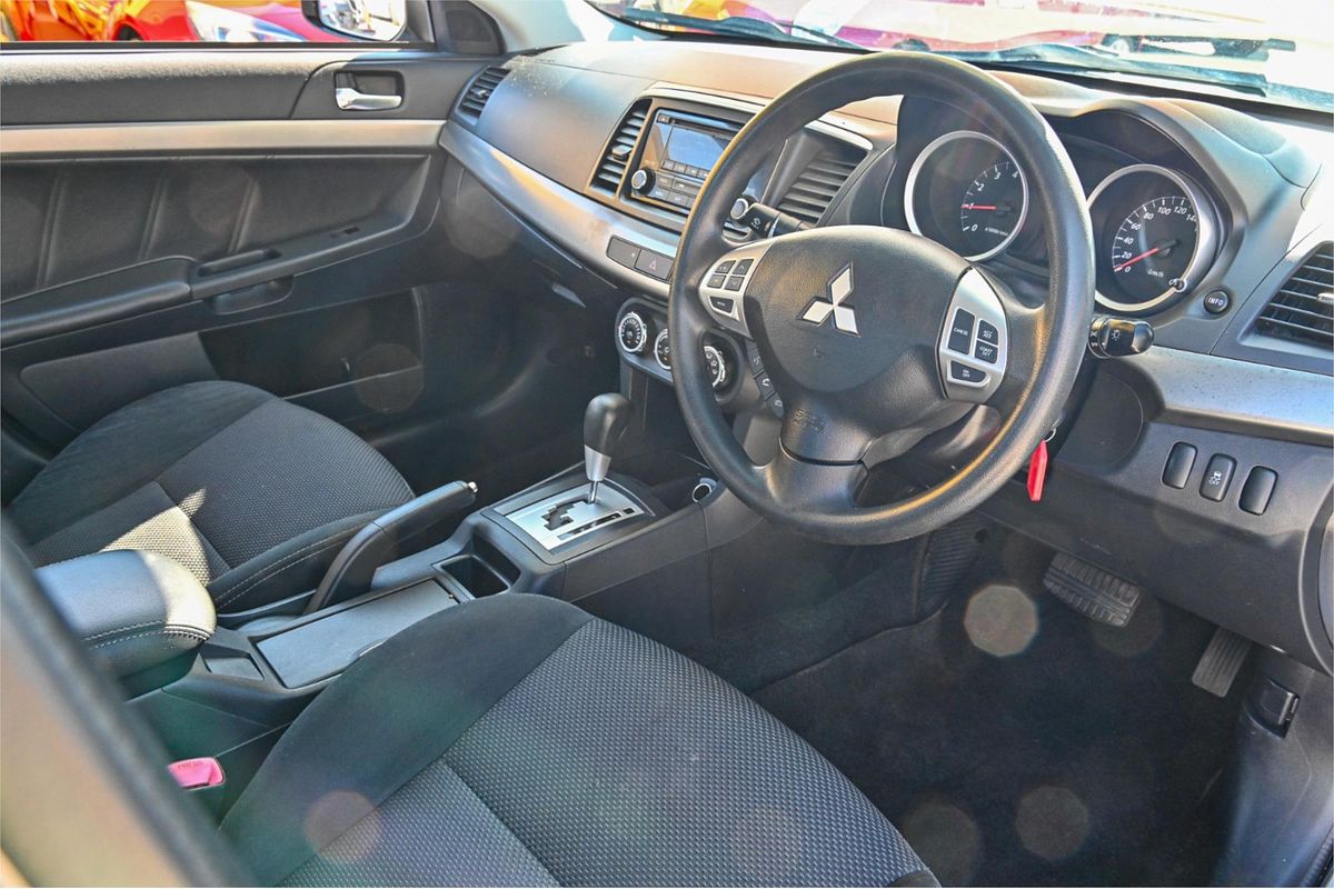 2015 Mitsubishi Lancer ES Sport CJ