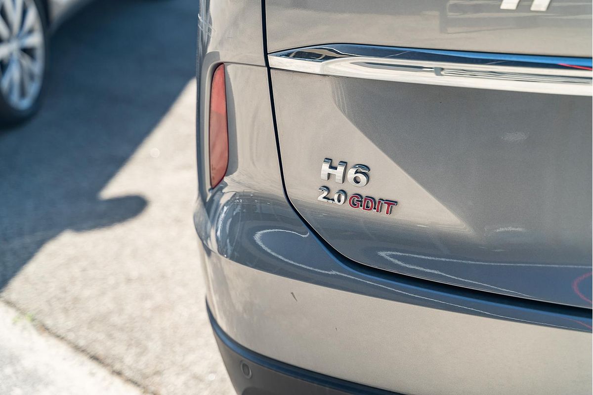 2021 GWM H6 Lux B01