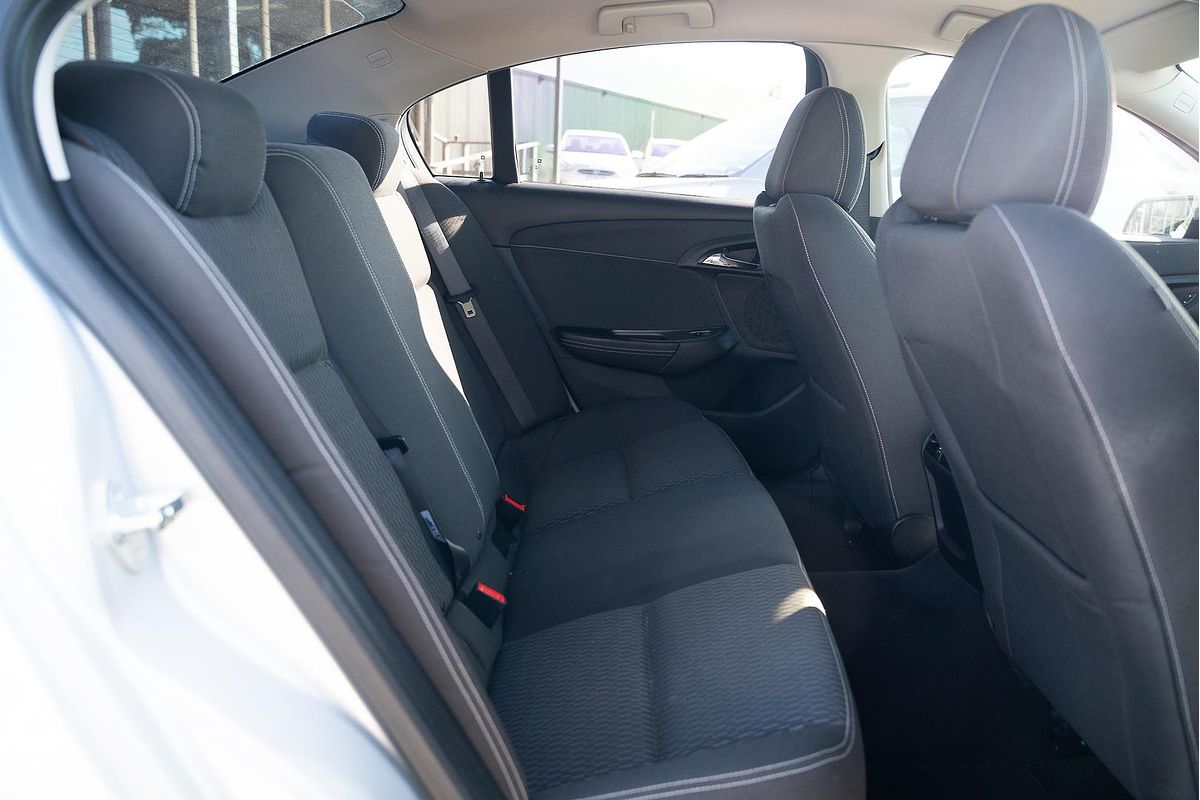 2013 Holden Commodore Evoke VF