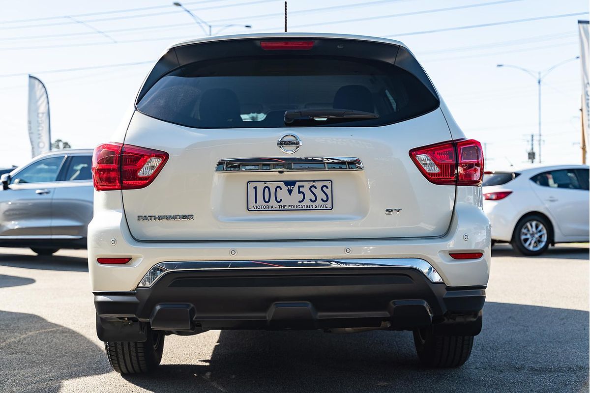 2018 Nissan Pathfinder ST R52 Series II