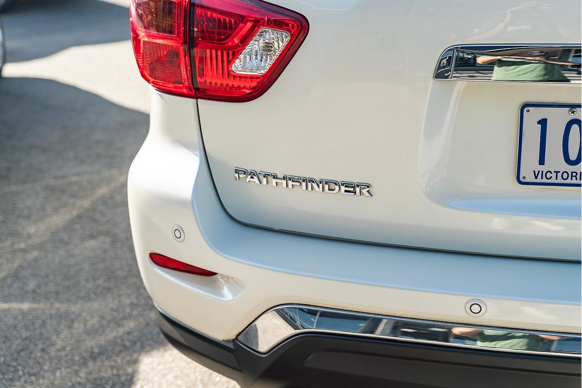 2018 Nissan Pathfinder ST R52 Series II