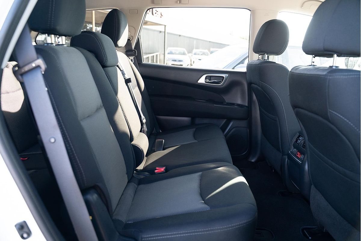 2018 Nissan Pathfinder ST R52 Series II
