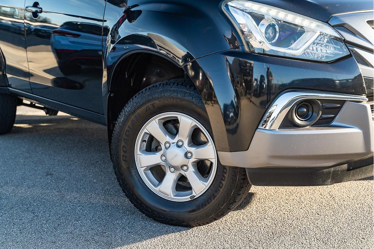 2018 Isuzu MU-X LS-M